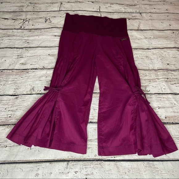 Matilda Jane Mindy Butterfly Cropped Pants Size S - Picture 7 of 8